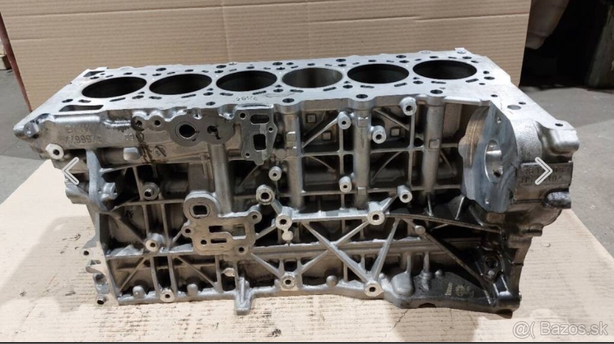 BMW Blok motora N57d30b - 3