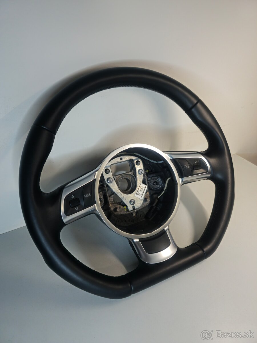 Športový skosený volant audi - 3