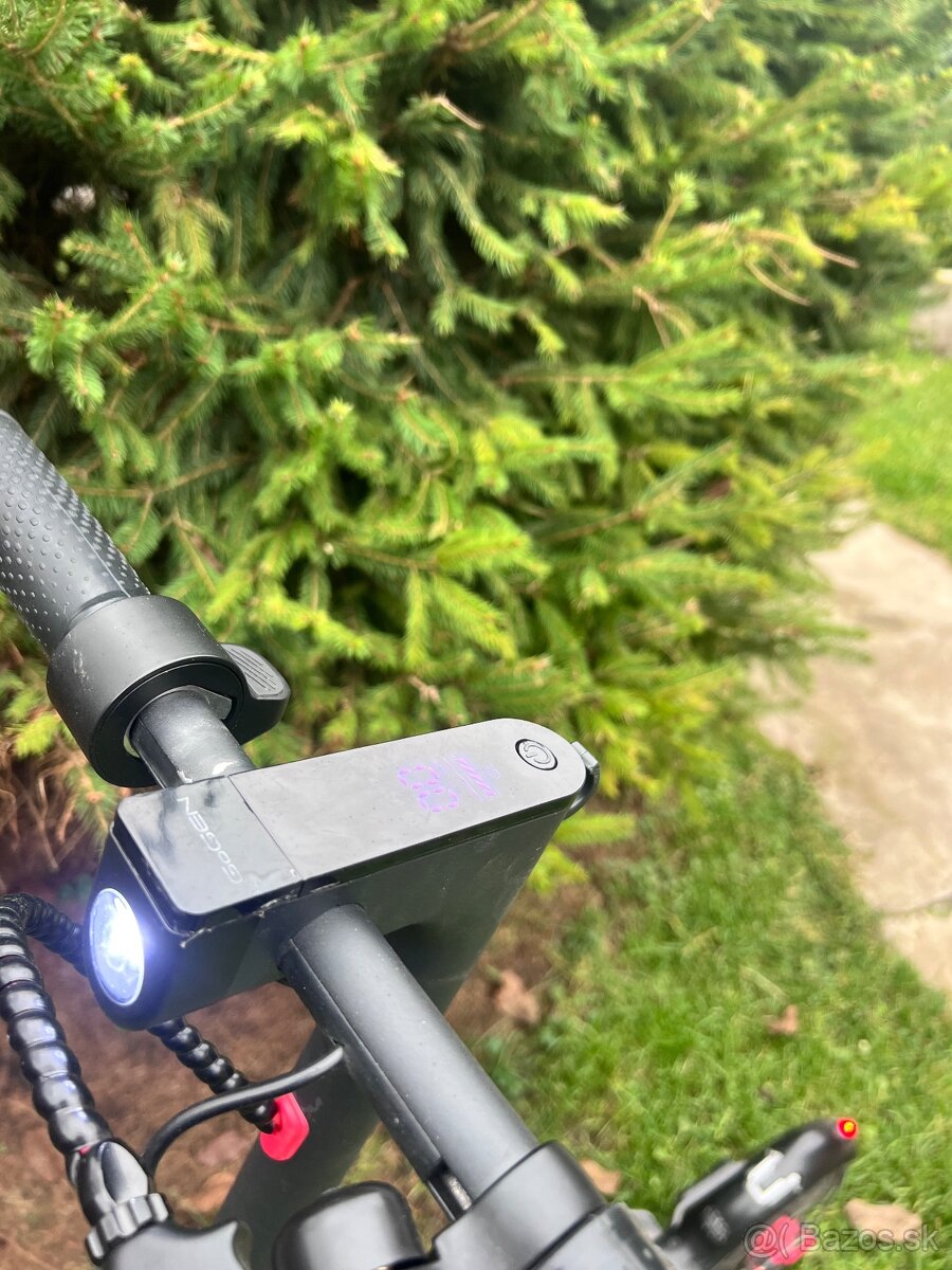 Elektricka kolobežka Gogen 801 - 3