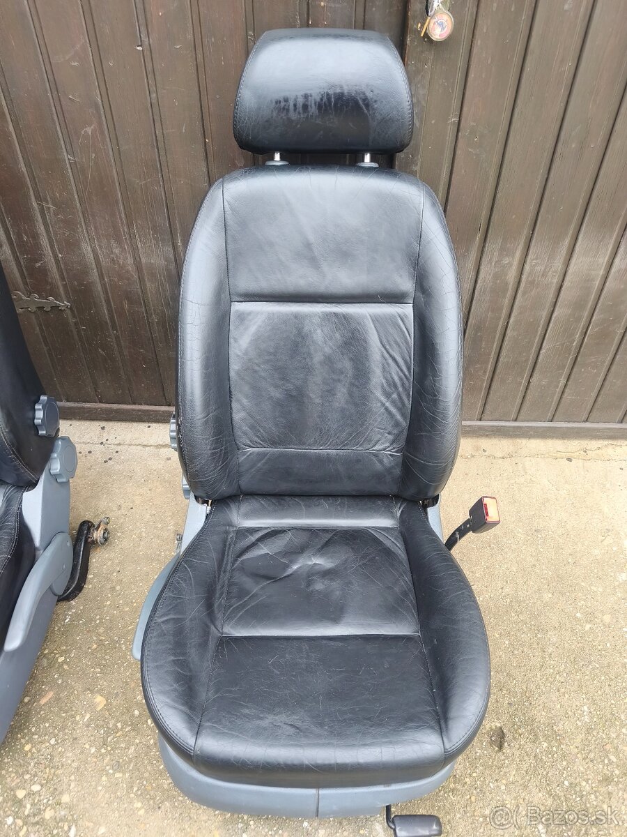 Kozene sedacky Golf4 - 3