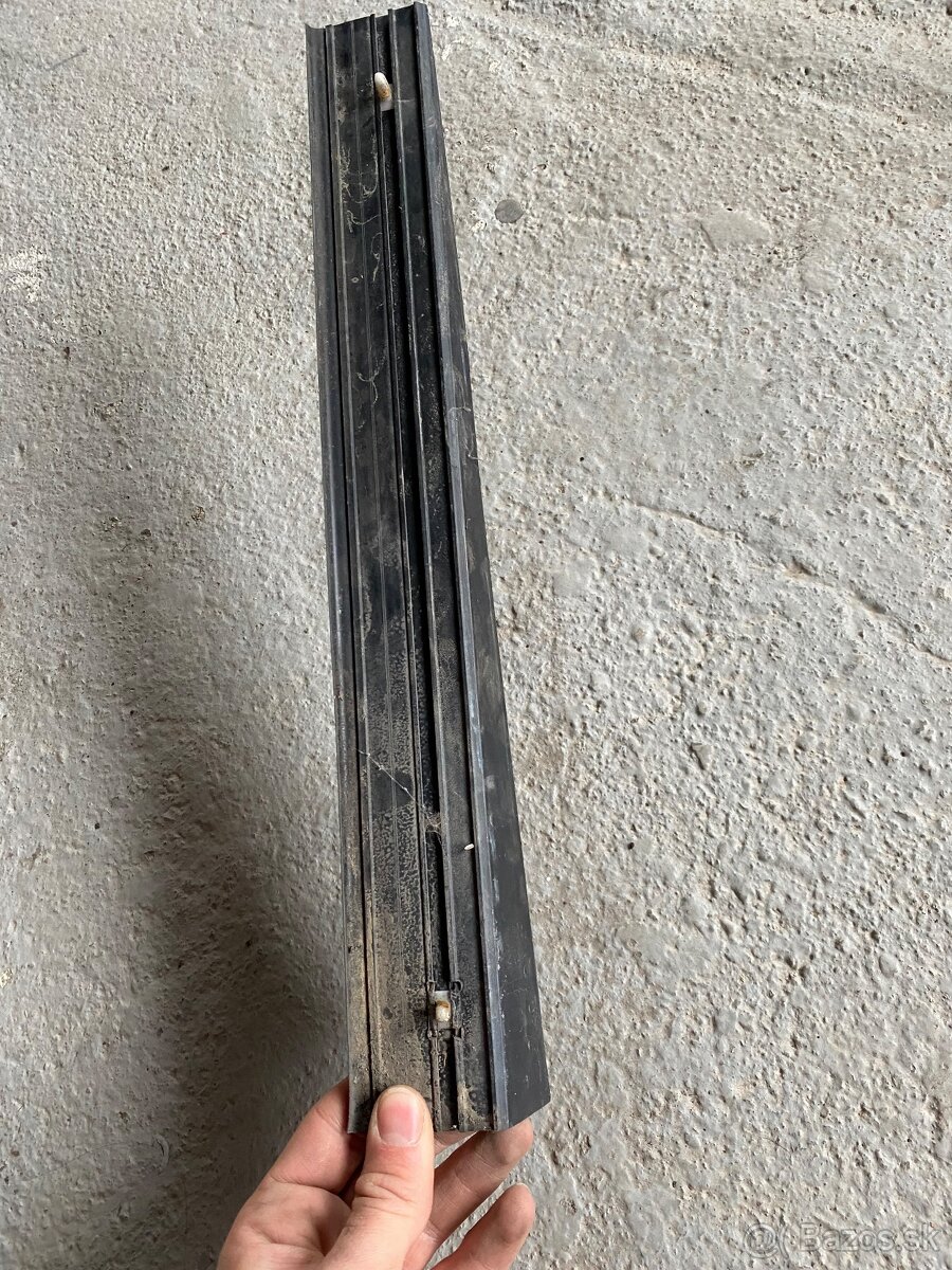 Bmw e30 prah dverí - 3