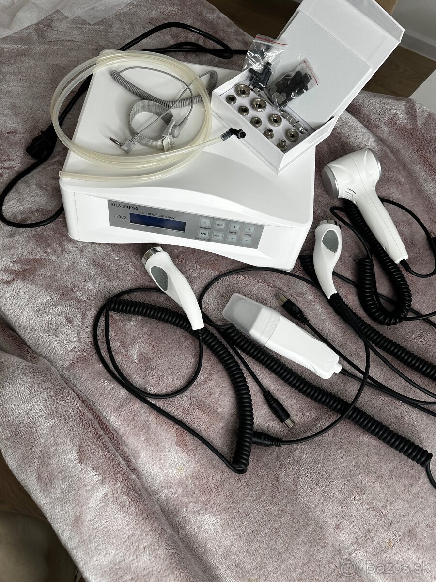 Kozmetický prístroj 4v1 - 3