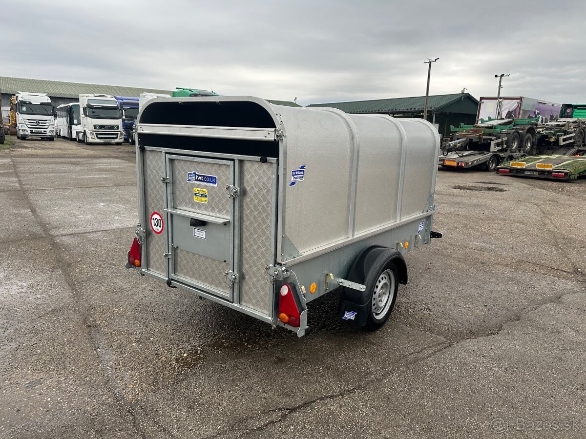 IFOR WILLIAMS na prepravu oviec VIN 935 - 3