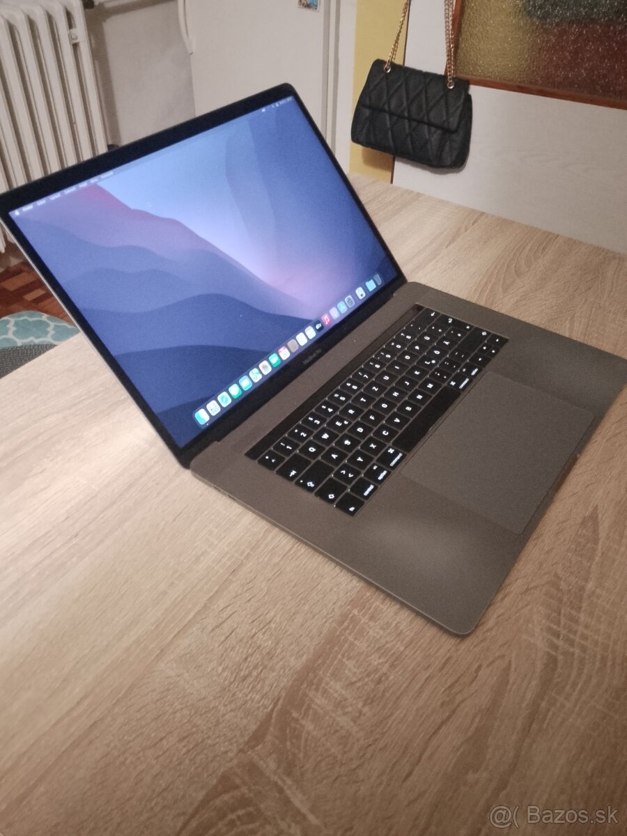 MacBook Pro 15inch 2016 / 16GB/256GB Super stav - 3