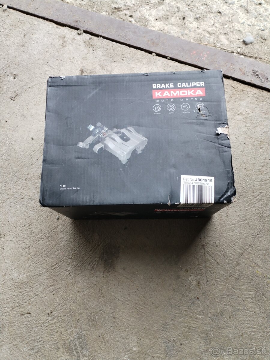 Brzdový strmeň Audi A6 C6 - 3