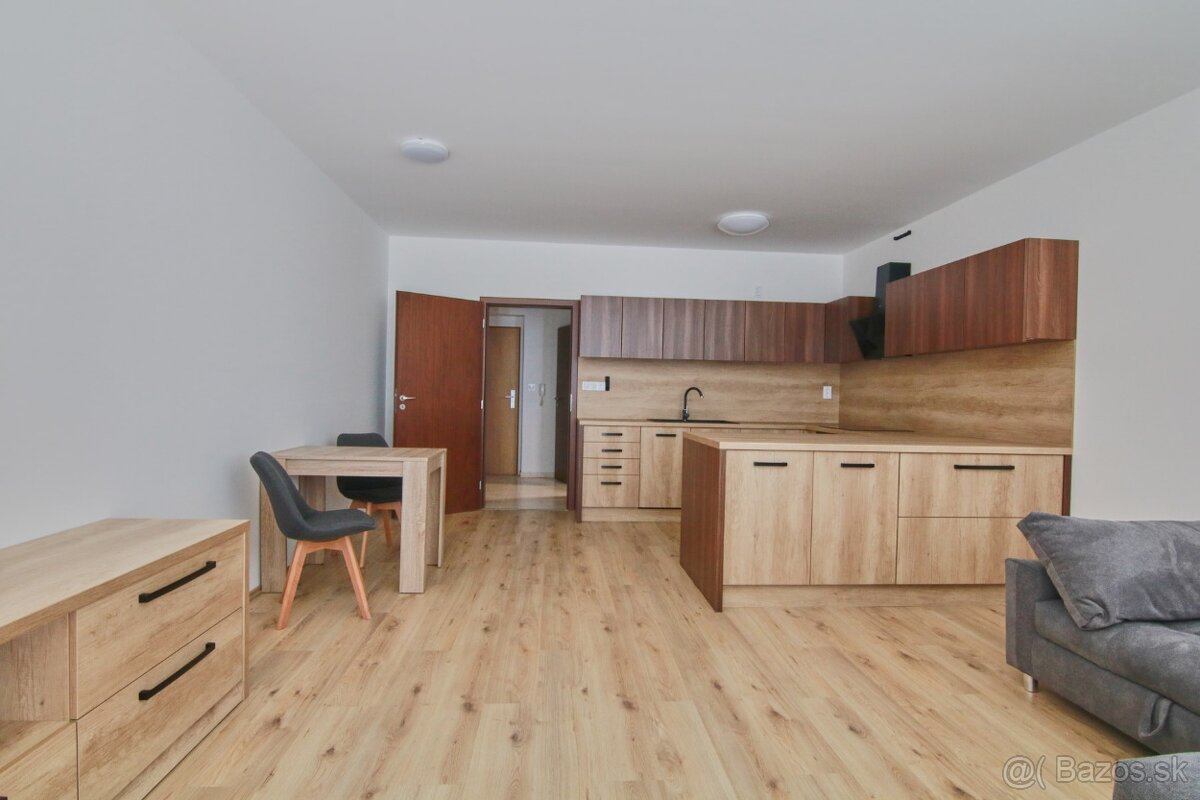 Prenájom 1 izbového bytu v novostavbe na Muškáte na 4 NP – foto 3