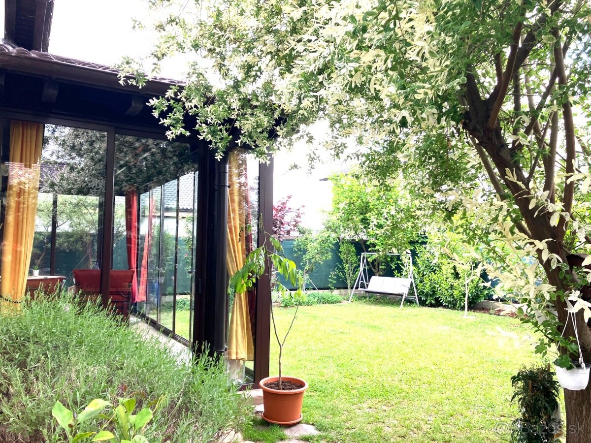 EXKLUZÍVNY 4 - IZB.RODINNÝ DOM V SLOVENSKOM GROBE | MALÝ RAJ - 3