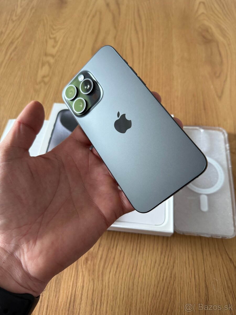 iPhone 15 Pro Max 256 gb Black Titanium v záruke - 3