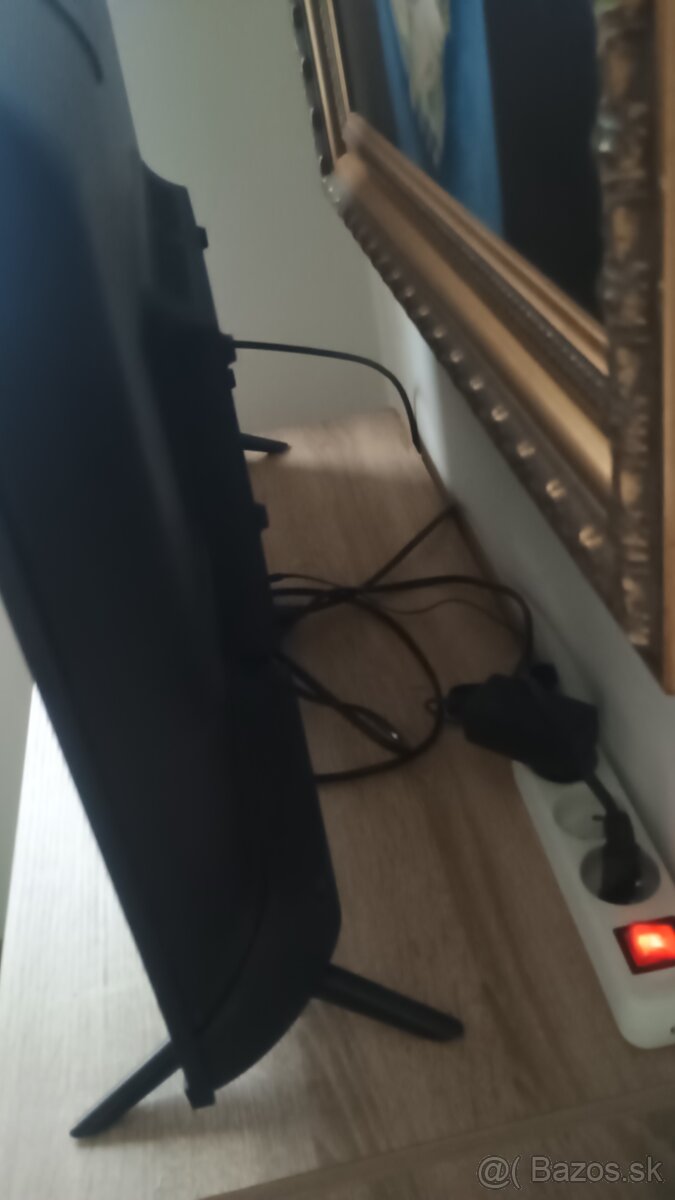 Televízor smart - 3