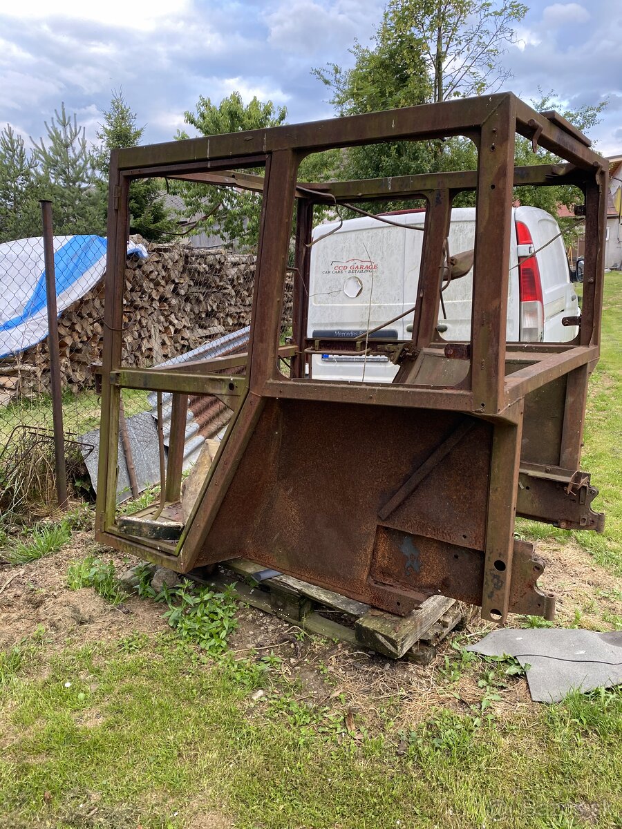 Rám kabíny Zetor Crystal 10245 16245 - 3