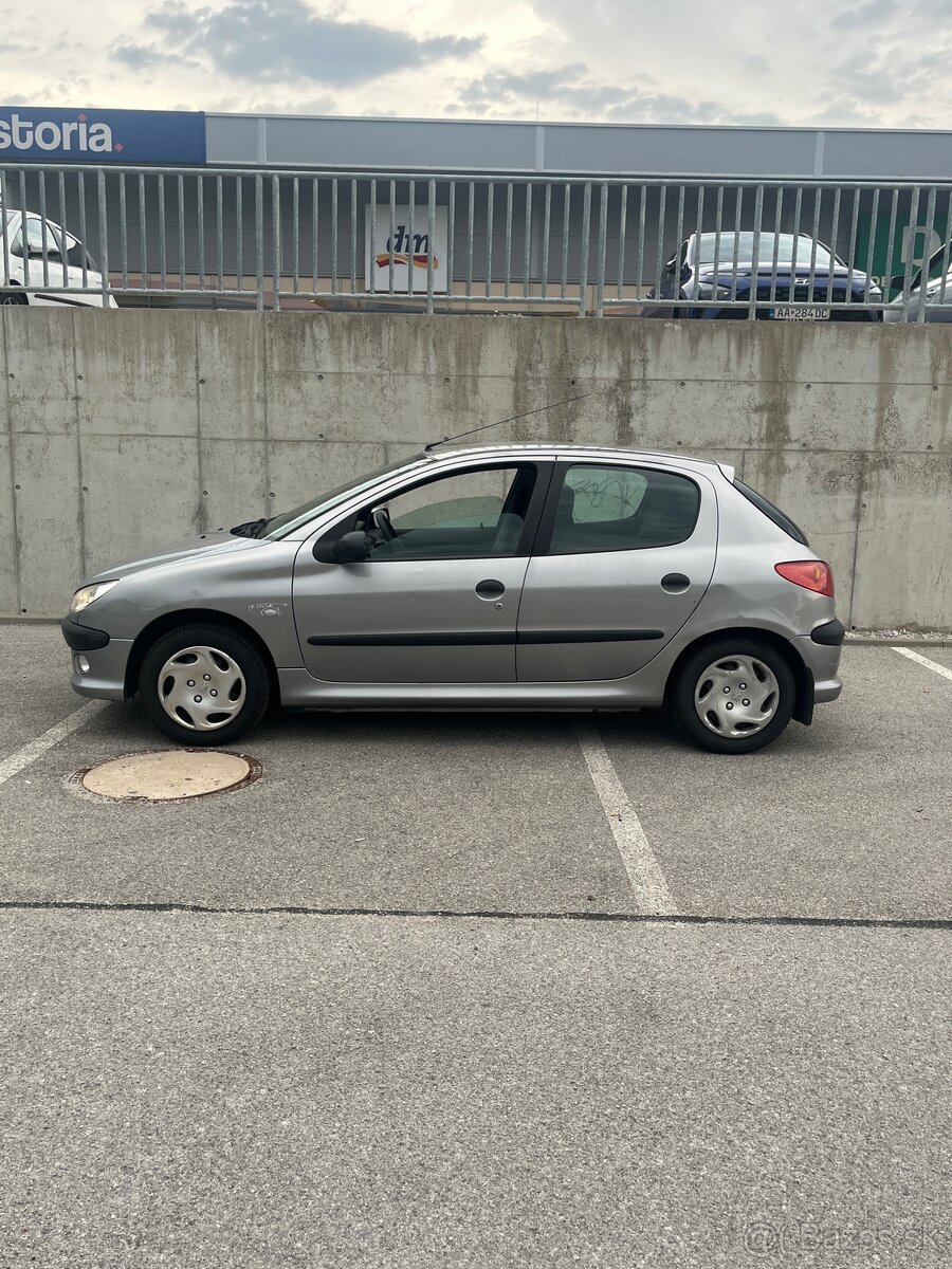 ✅Peugeot 206 1.1 44kw NOVÁ STK - 3