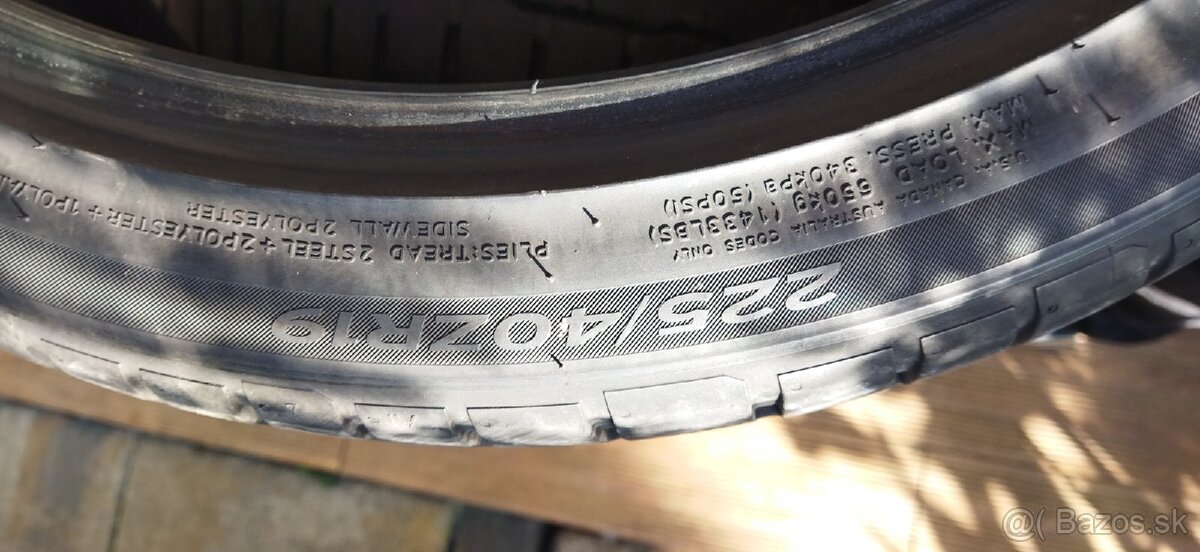 Letná sada Hankook 225/40 r19 - 3