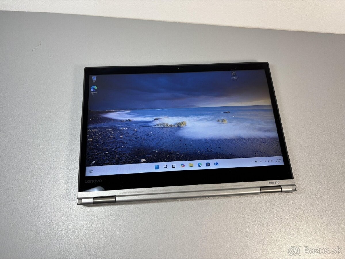 #030 - Lenovo Yoga 370/2v1/i5/256GB/W11 - 3
