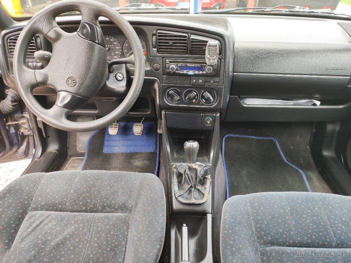 VW Passat B4 GL 1.8 - 3