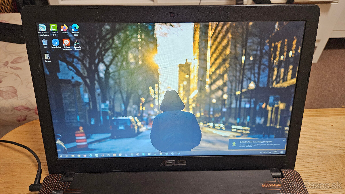 Notebook ASUS F550V intel core i7 - 3