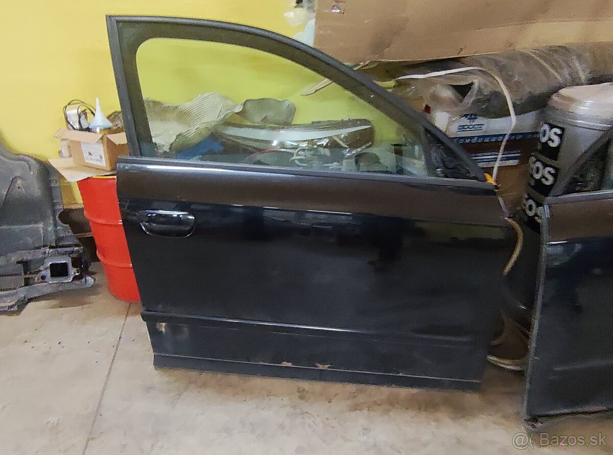 Audi A4 B7 2007 predne dvere lave prave - 3
