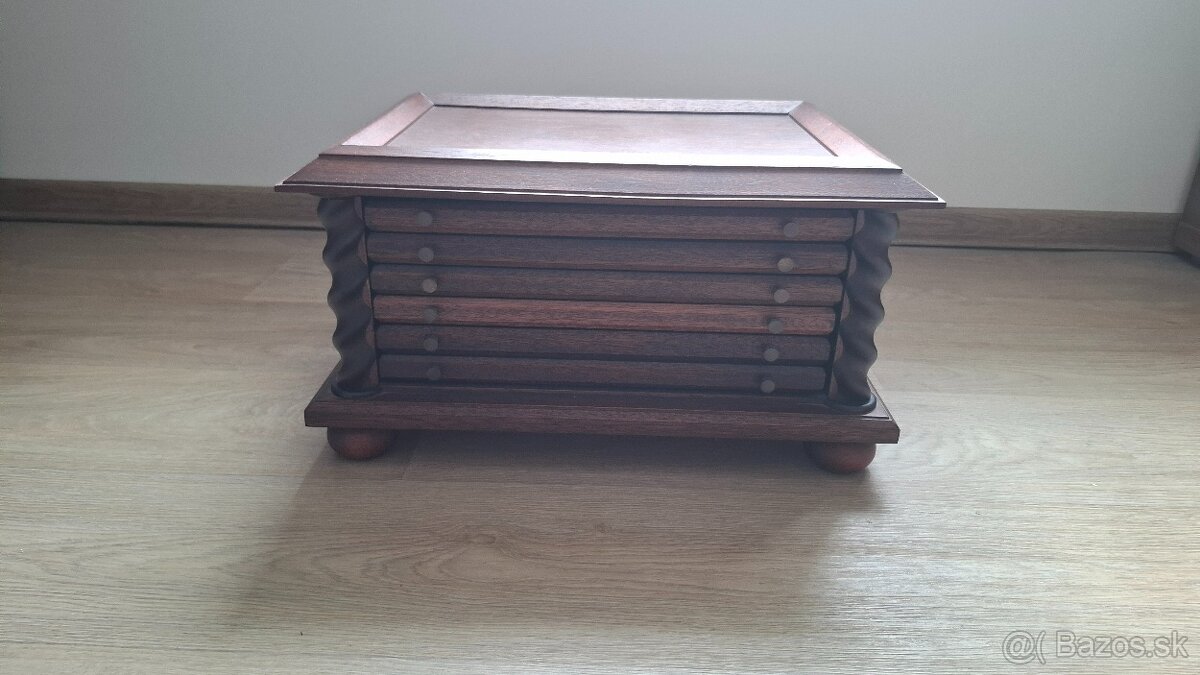 Drevená kazeta na 100 ks mincí - 3