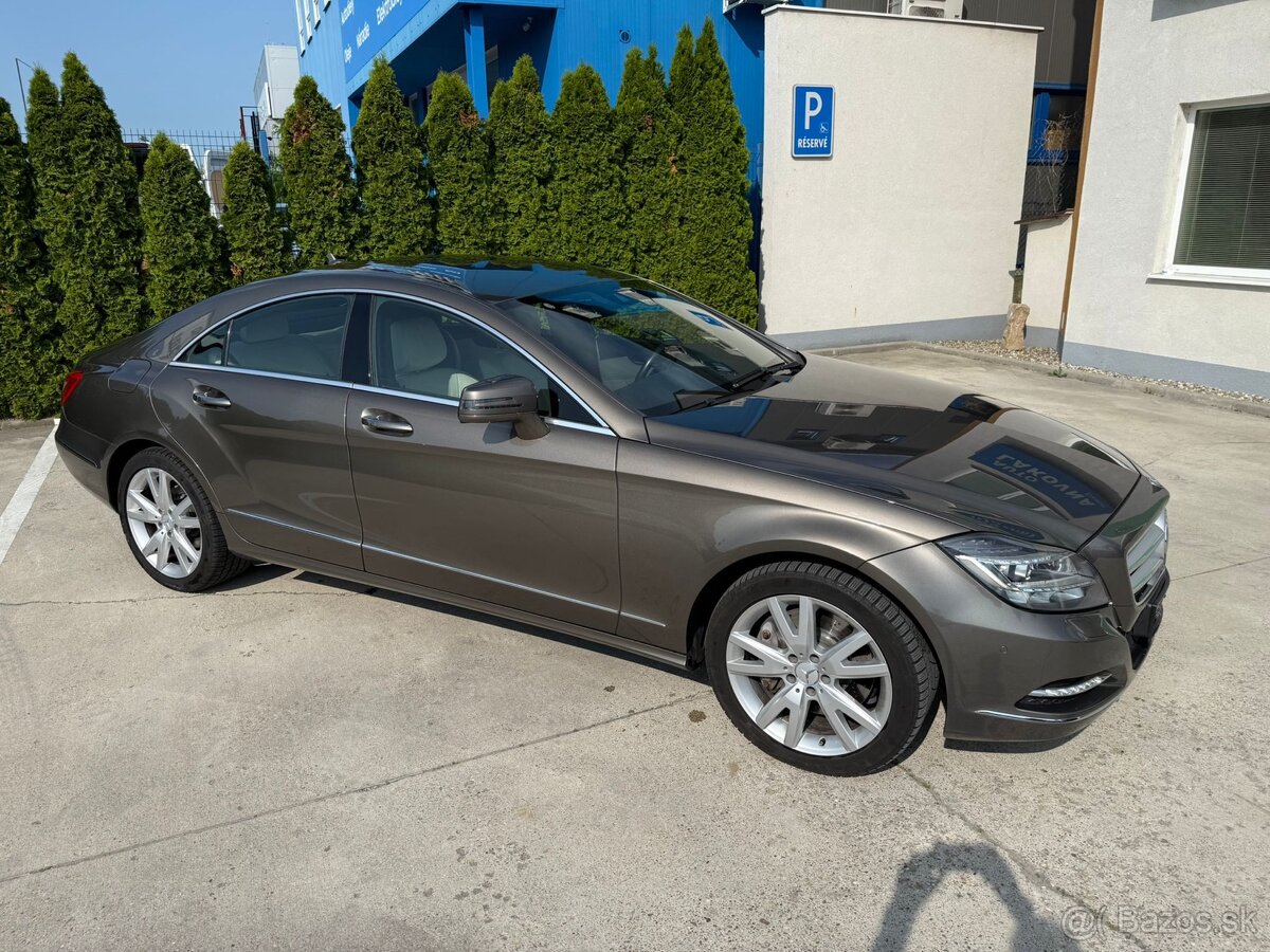 Mercedes Benz Cls 350d 4matic Sk auto 110tis km Dph - 3