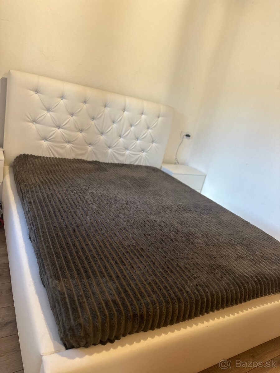 Predám spálňu - 3