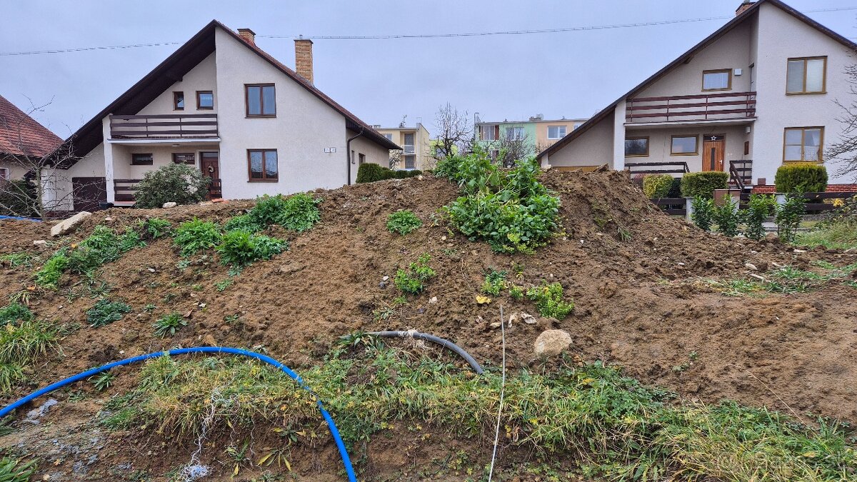 Darujem hlinu za odvoz - Nová Dubnica - 3