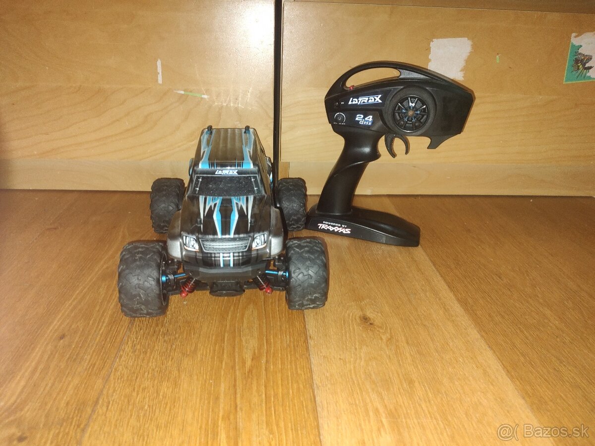 pokazené RC auto traxsas teton - 3