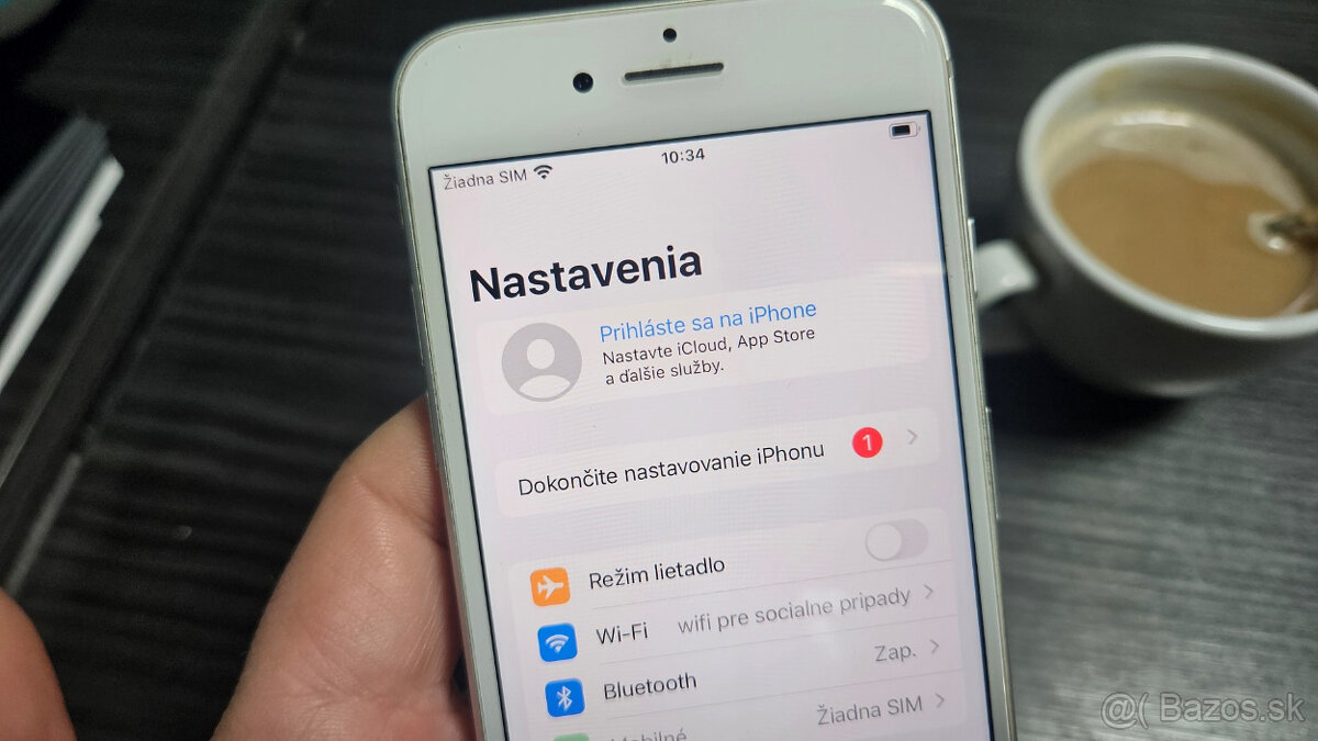 Apple iPhone 8 - na diely, alebo opravu - 3