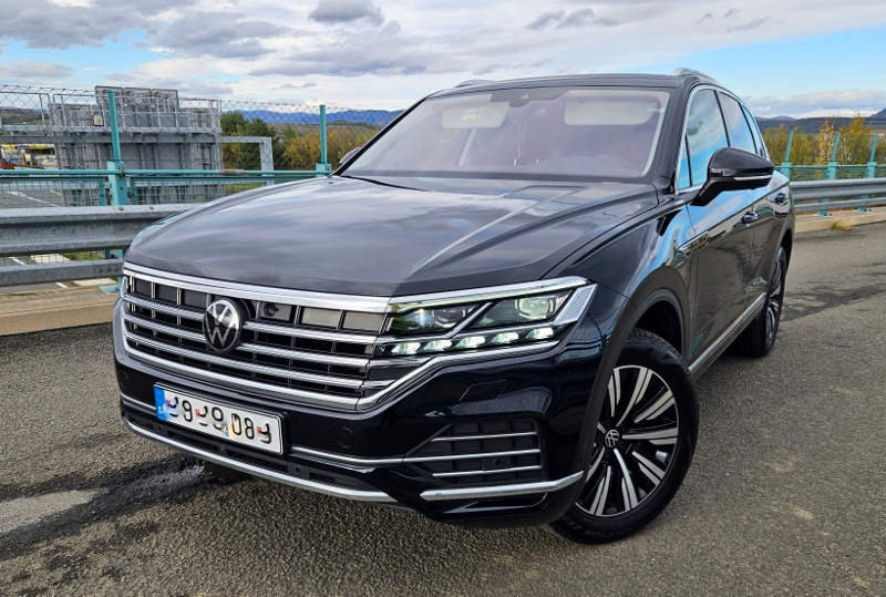 Volkswagen TOUAREG 3.0 V6 TDI A8 4x4, KUP NA SK, TOP - 3