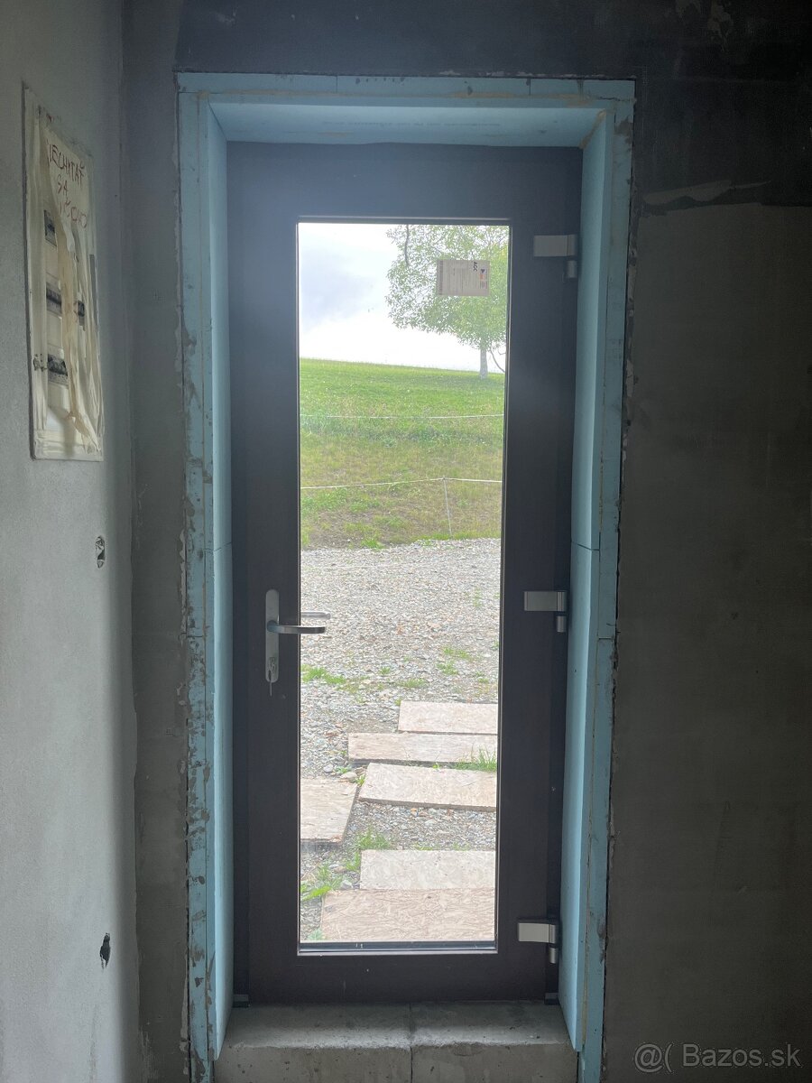 Celosklenené vchodové dvere so zárubňou – Montplast 2024, 90 - 3