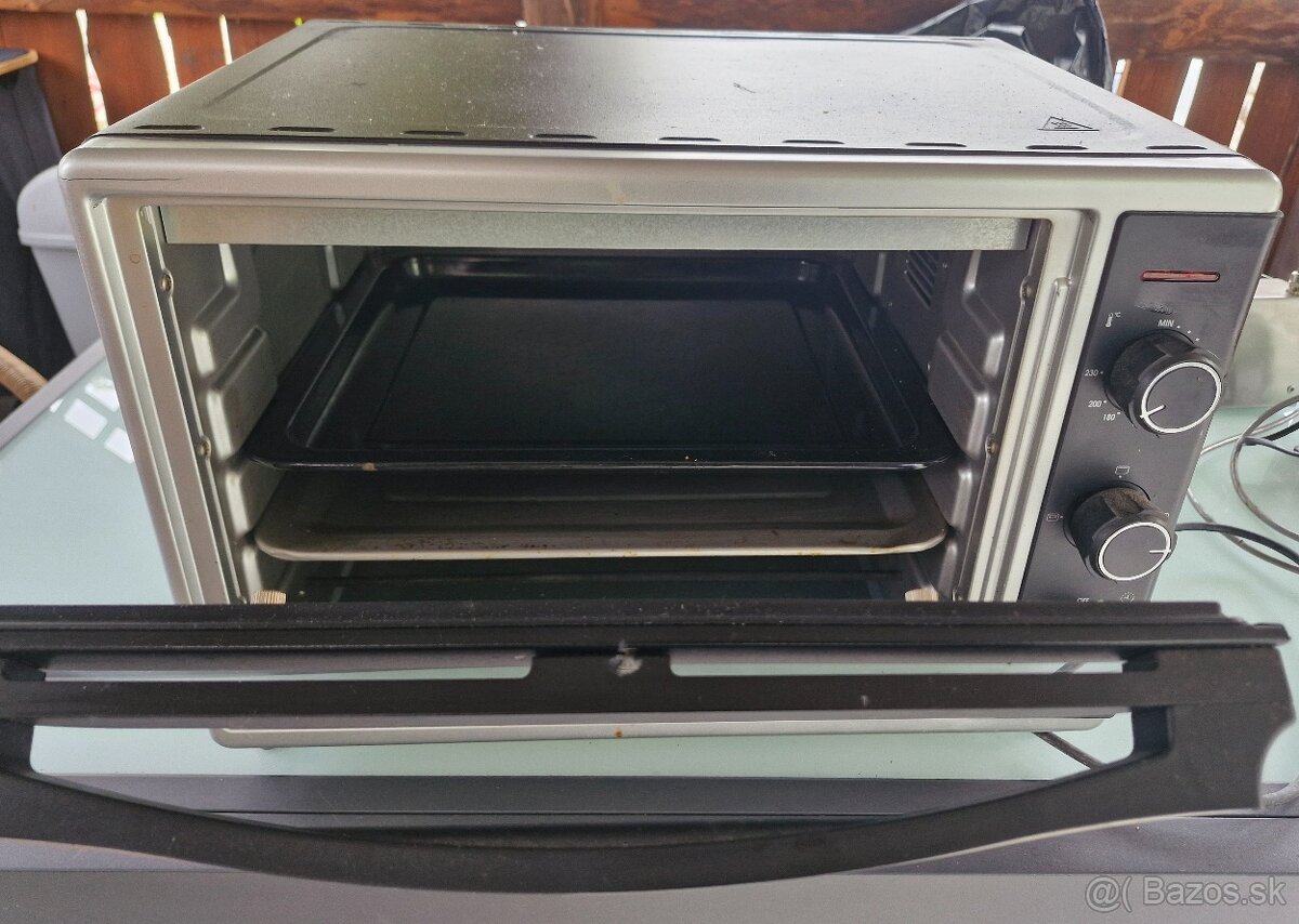 Teplovzdušná rúra s otočným grilom a pizza kameňom - 3