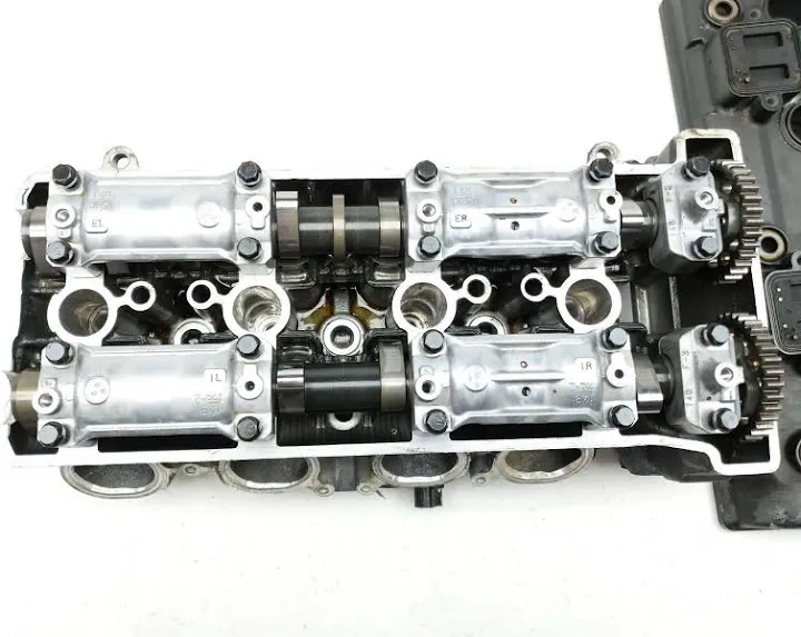 00-01 Yamaha YZF R1 YZFR1 Engine Motor Cylinder Head - 3