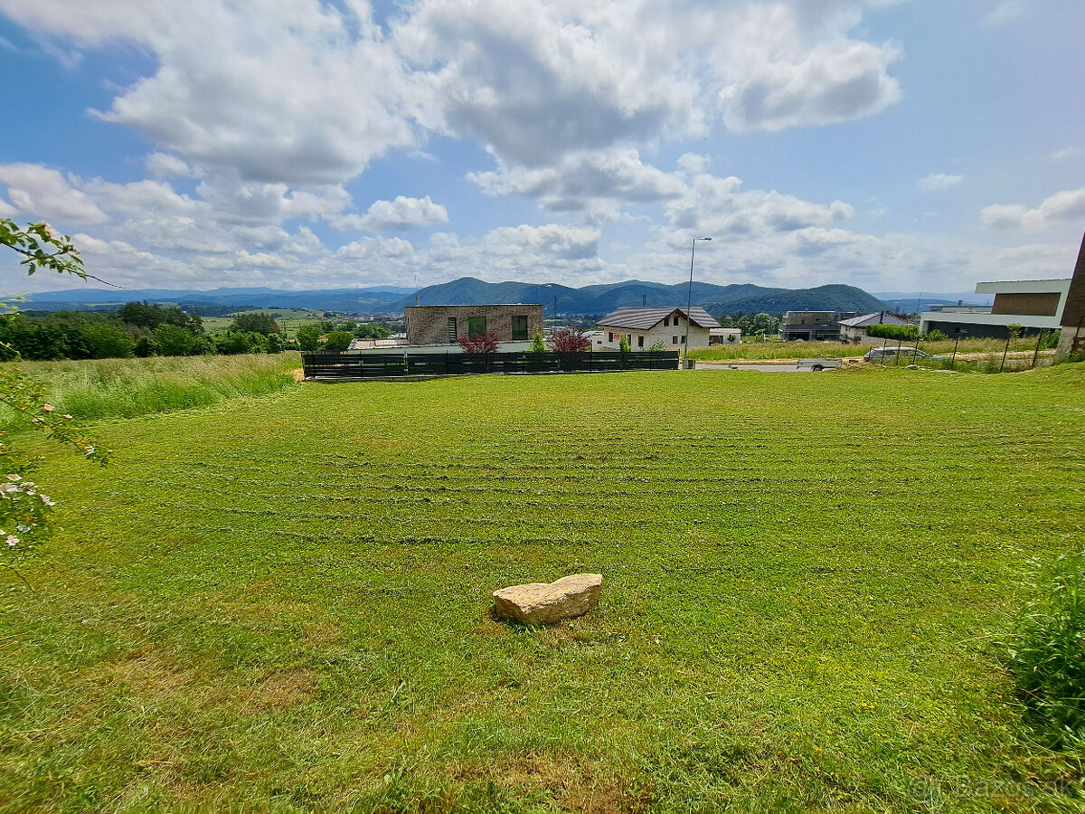 Stavebný pozemok v Banskej Bystrici, so stavebným povolením. - 3