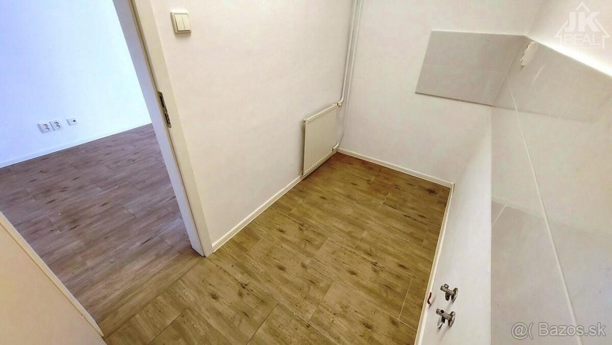 Kancelária alebo sídlo firmy na Širpe, Prešov - 3