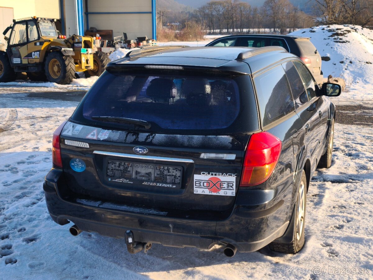 Subaru Outback BPE 3.0R (2004) - 3
