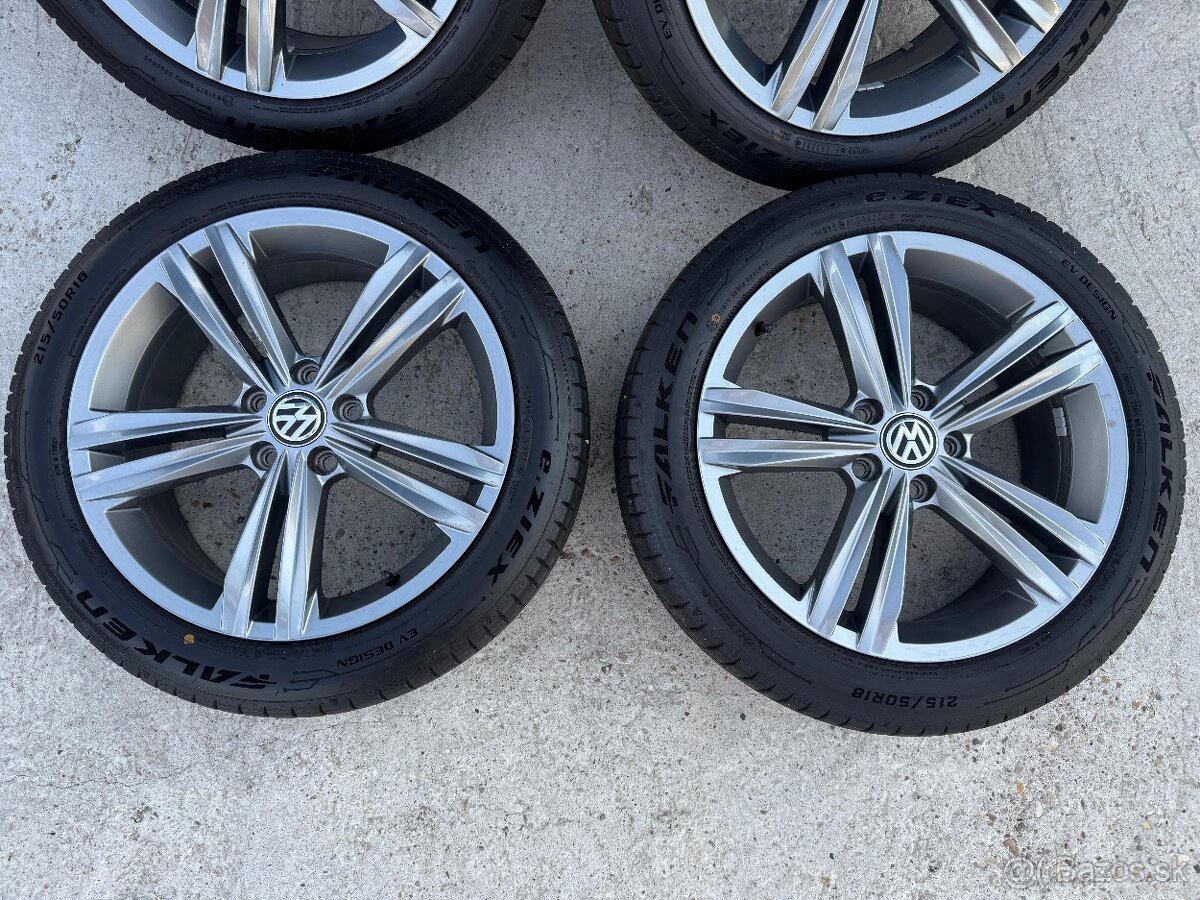 VW Sebring R-line R18 5x112 s letne pneu 215/50 R18 - 3