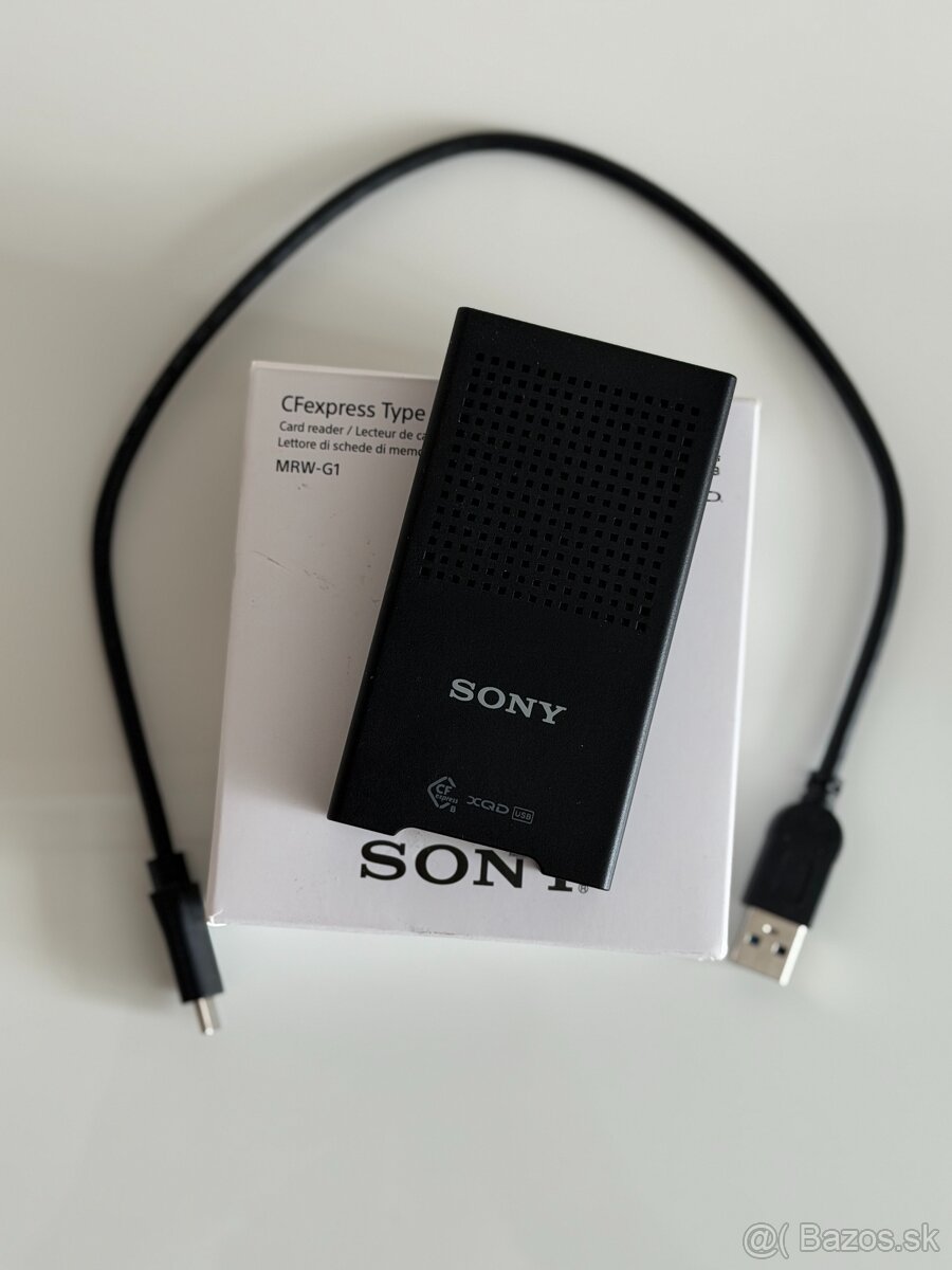 Čítačka kariet Sony CF MRWG1 - 3