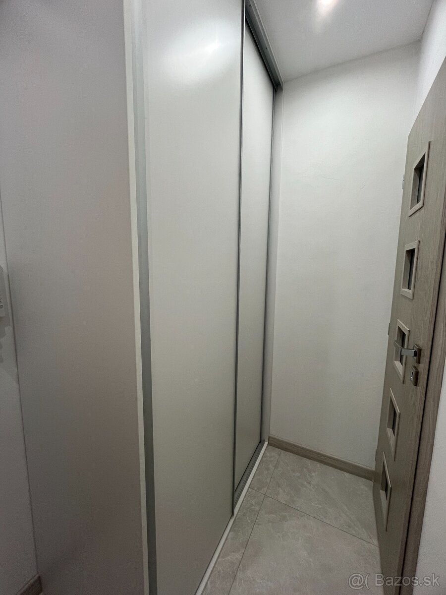 1 izbový zariadený byt Košice - 3