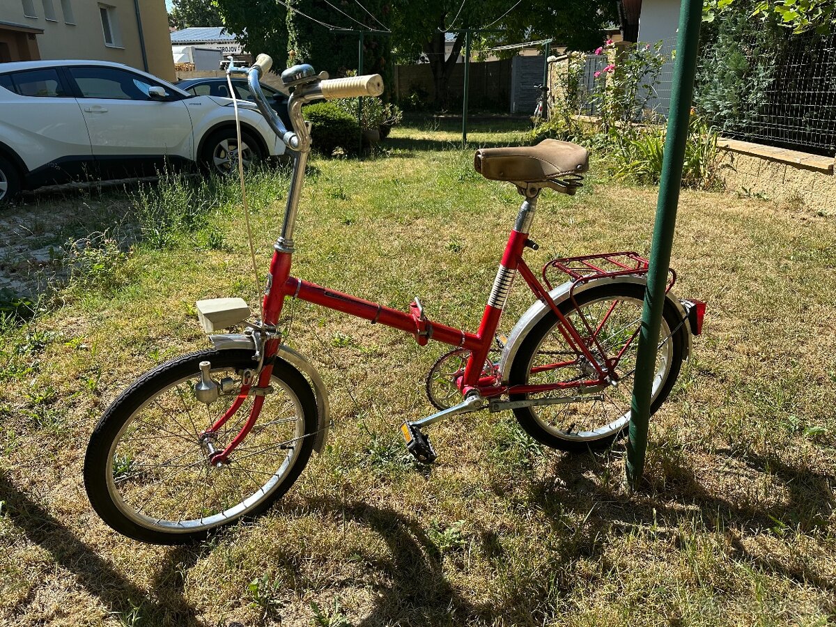 ESKA 20 70 roky skladačka - 3