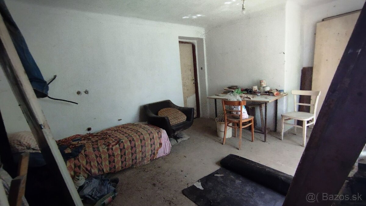 Predaj rodinný dom pri Leviciach - 3