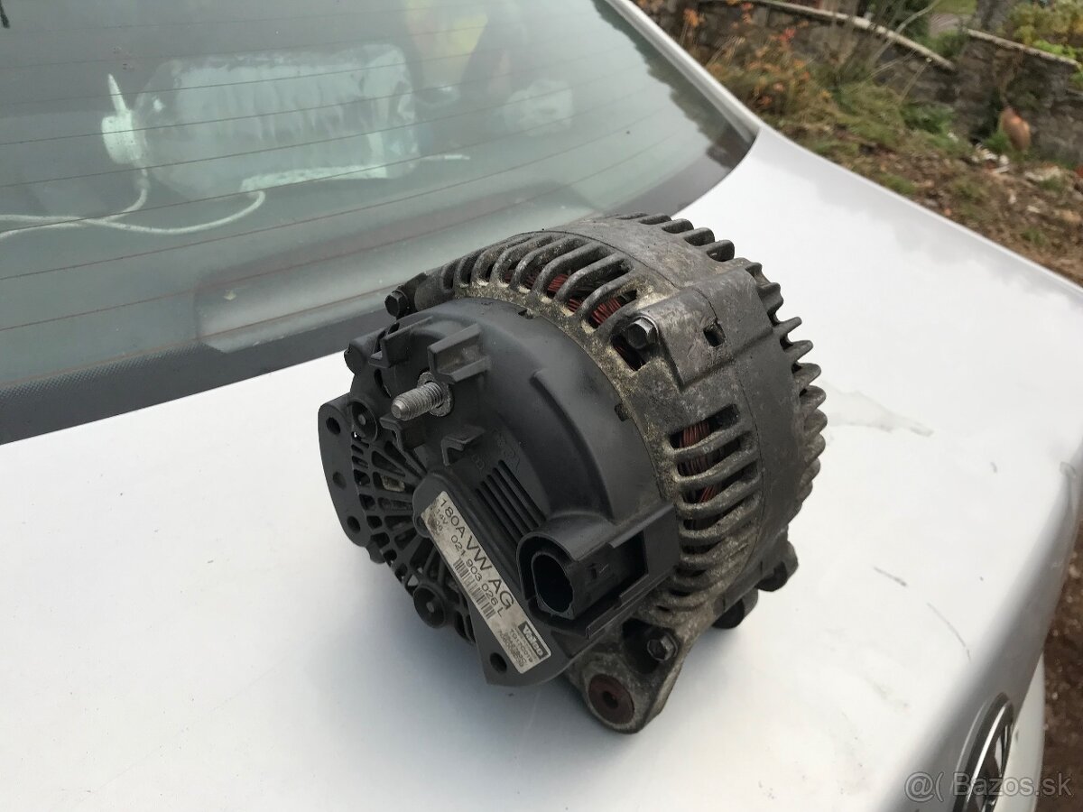 Alternátor Passat b5,5 1.9tdi 96kw - 3