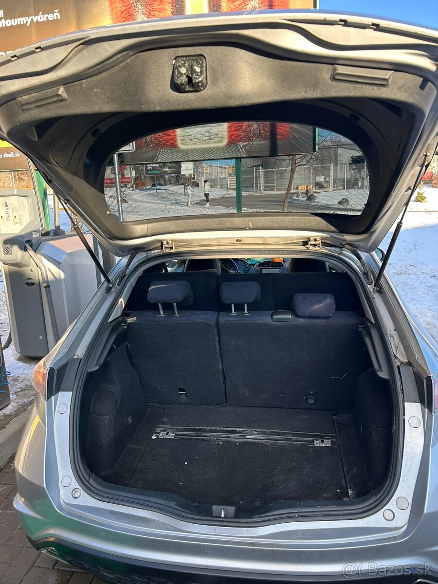 Honda Civic 1.8 i-VTEC 2007 Brezno - 3