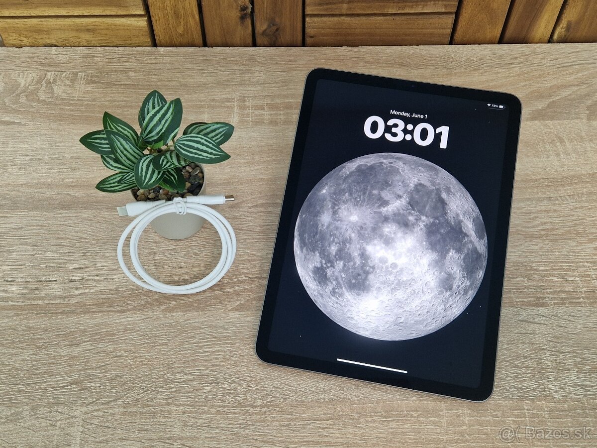 Apple iPad Air 4th Gen (2020) 64GB Sivý - 3