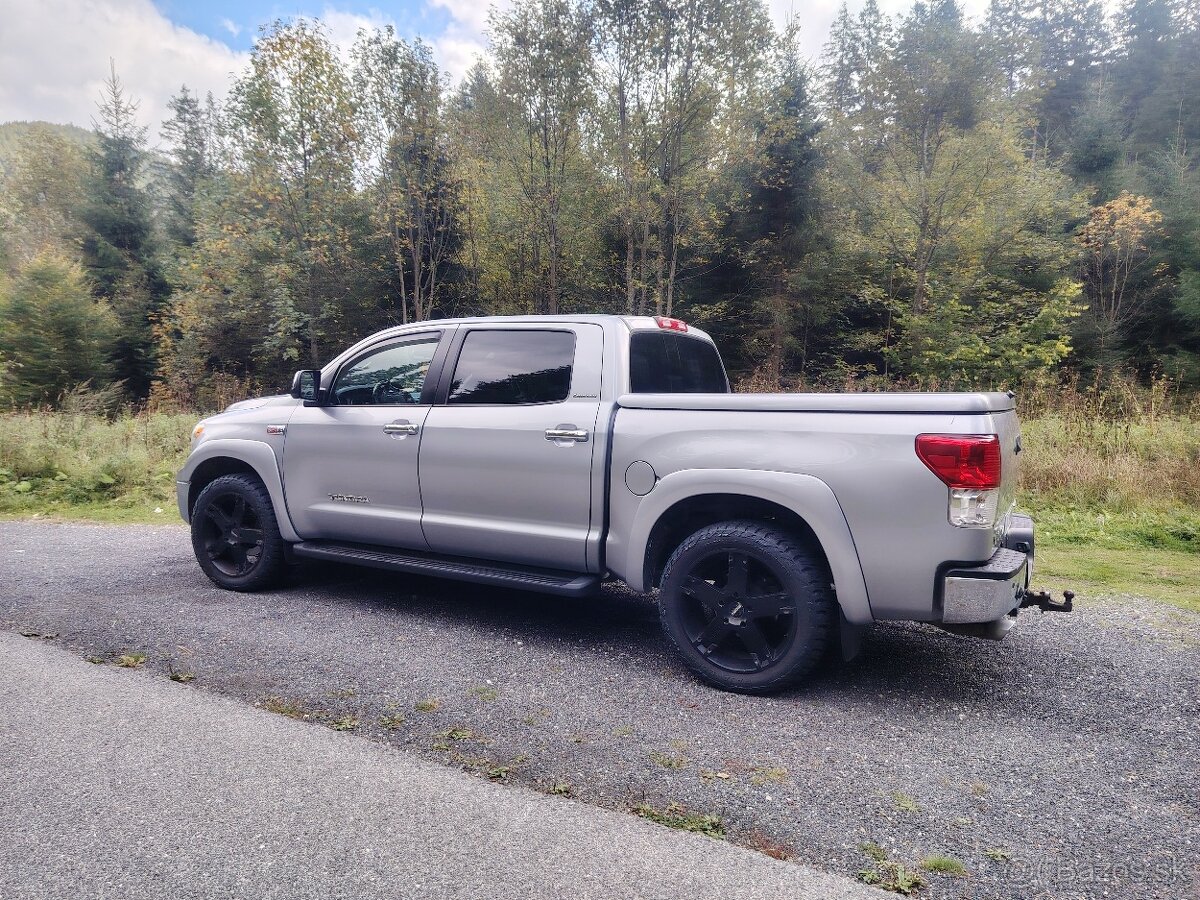 Toyota TUNDRA 4X4 5,7 iForce / LPG