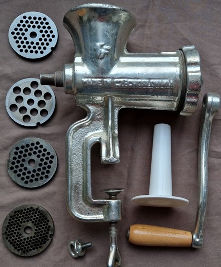 Predám nový mlynček na mäso SFINX - 3