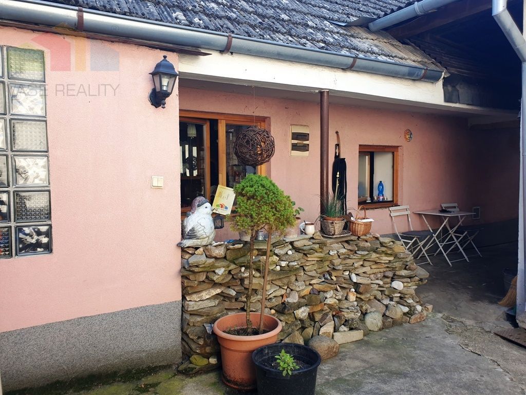 Na predaj historická vidiecka chalupa 110 m2 po rozsiahle - 3