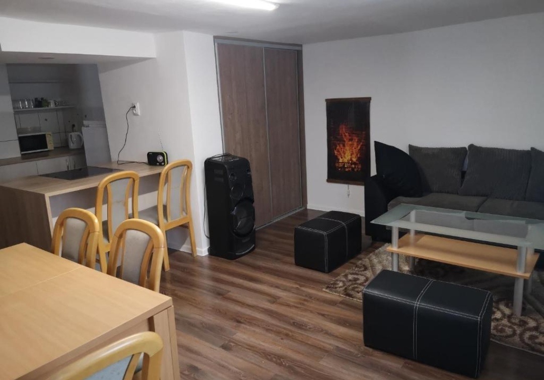 Prenájom bytu 2+1 - 3