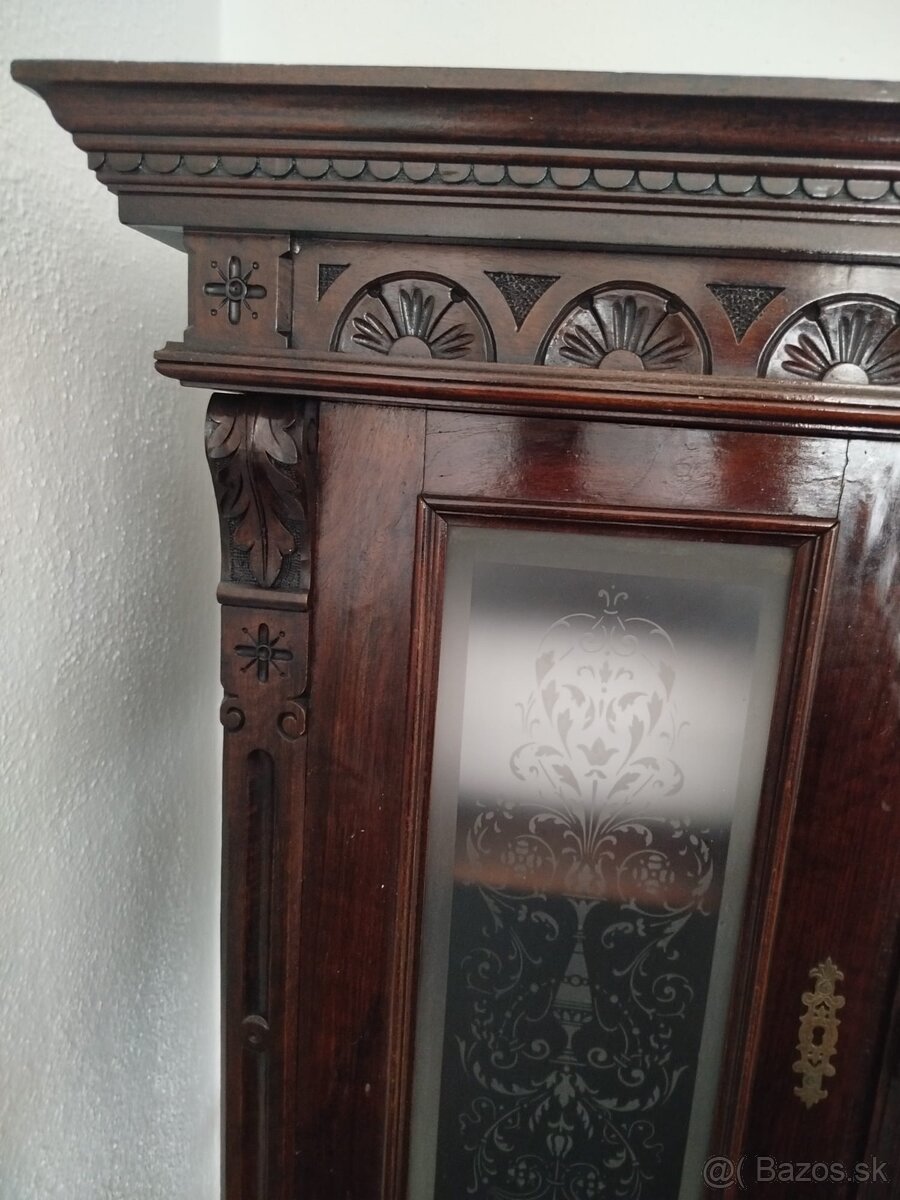 Starožitná skrinka - 3