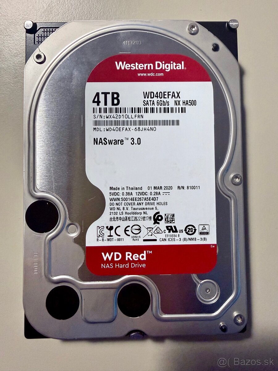 Predám pevne disky Seagate a Wester Digital - 3