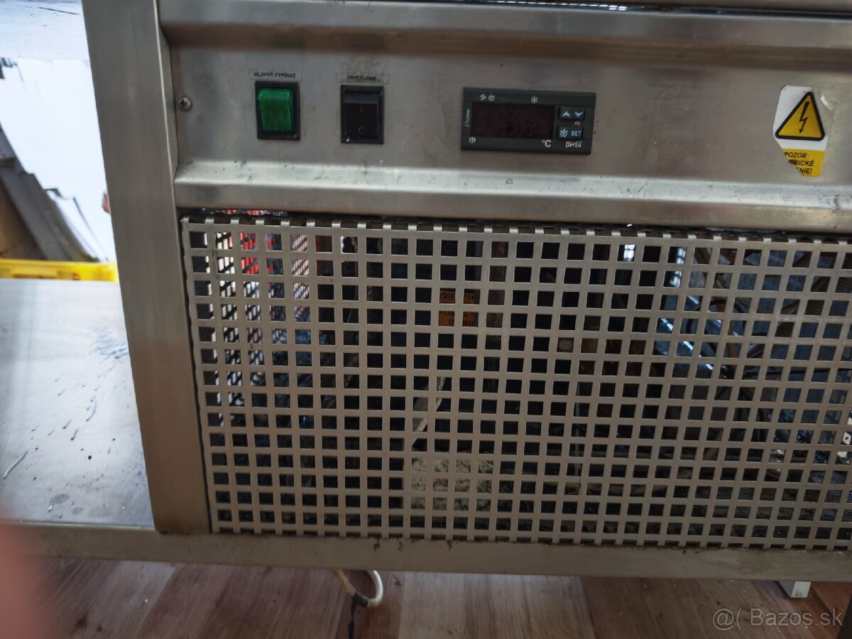 Chladiaca vitrína - 3