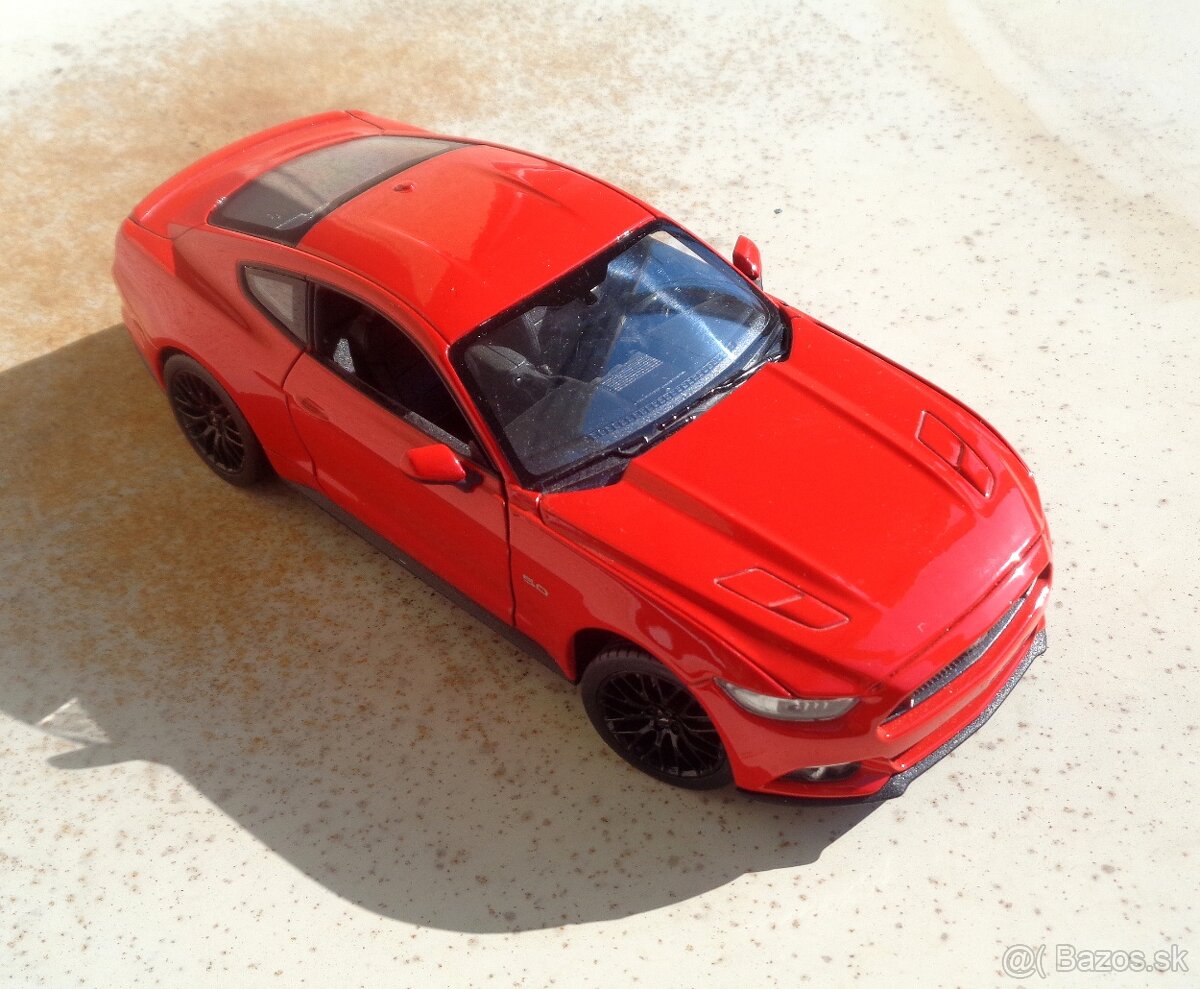 1:24 Ford Mustang - 3