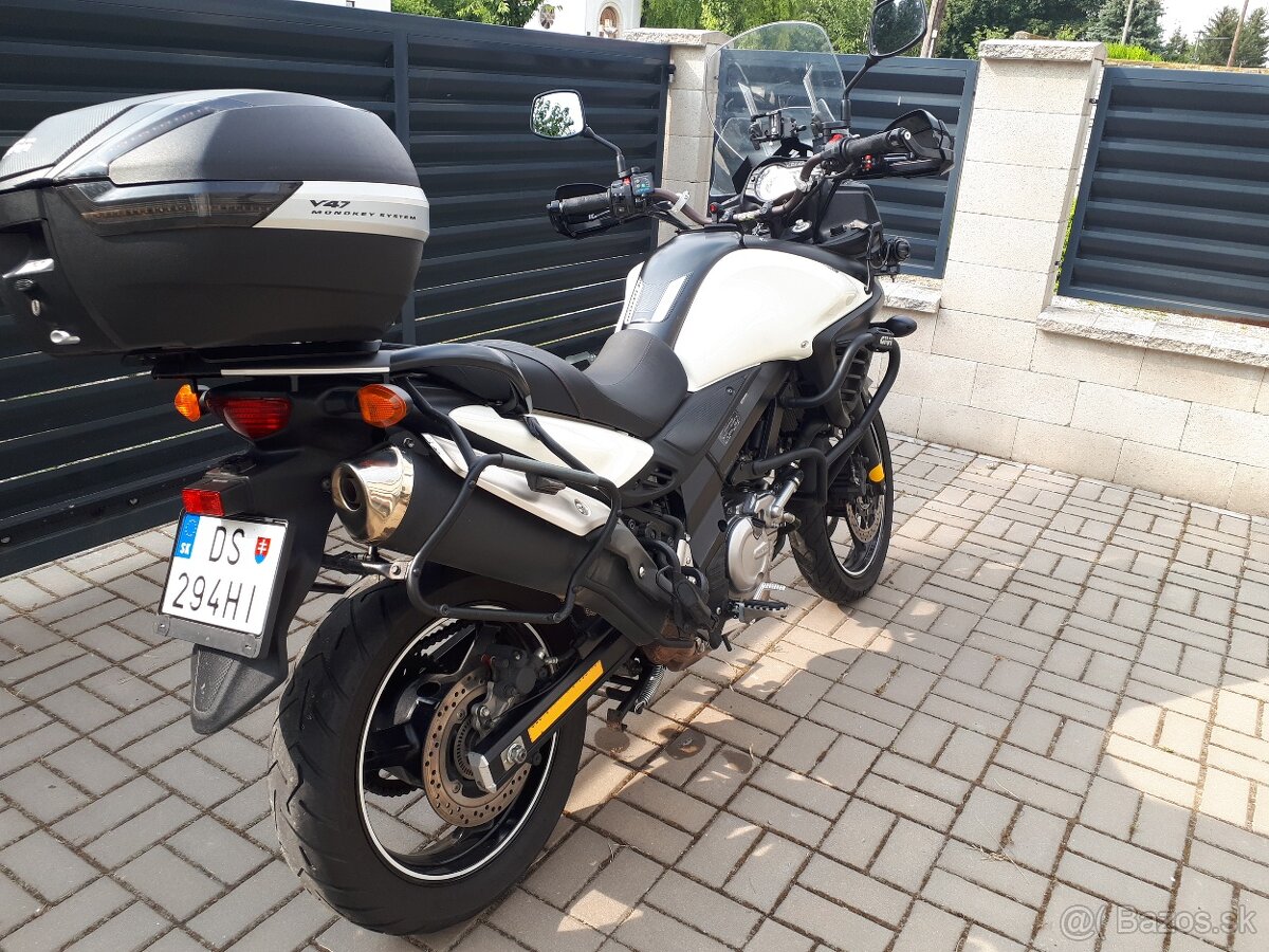 Suzuki V-Strom DL650A 2/2014 - 3